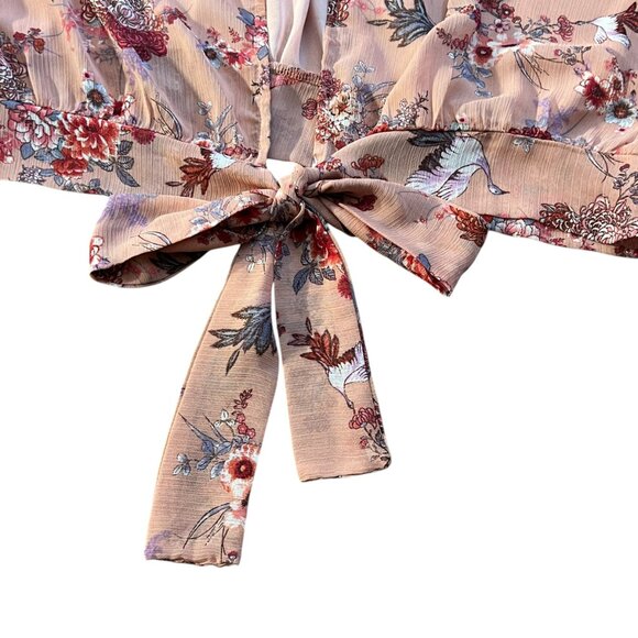 Gimmicks by BKE Buckle Ruffle Open Tie Back Boho Floral Top - Large - Picture 7 of 16